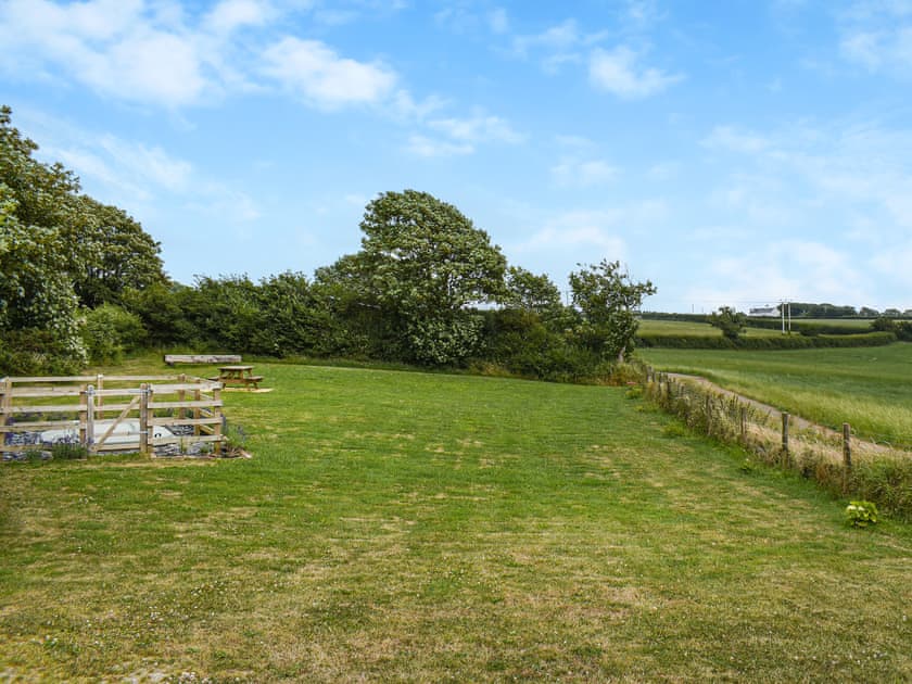 Surrounding area | The Threshing Barn - The Threshing Barn and The Shippen, Bucks Cross, near Bideford