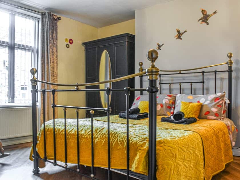Double bedroom | Half Pint Cottage, Haworth