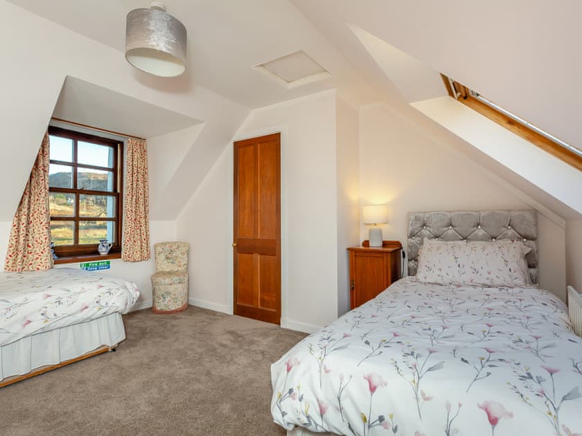 Bedroom | Peters, Tarskavaig