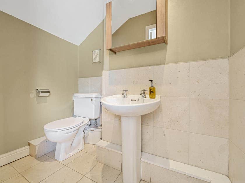 Bathroom | Alice Howe - The Terrace, Windermere