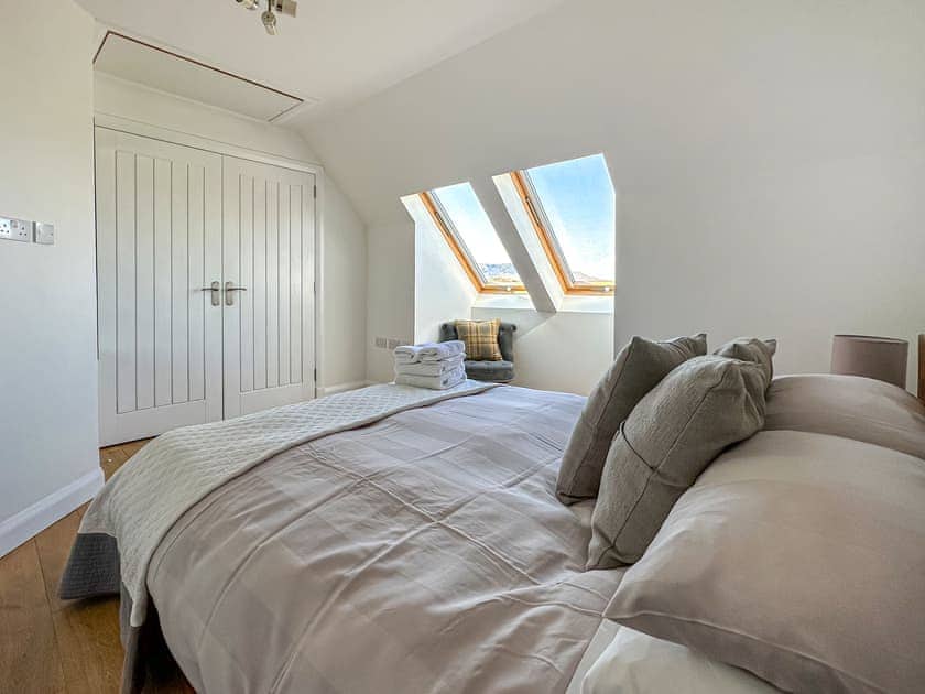 Double bedroom | Sealladh Apartment - Lurach, Port Appin, near Appin