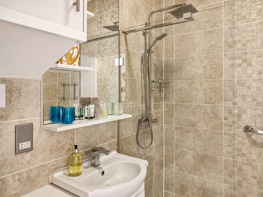 Shower room | Springhill Court, Bewdley