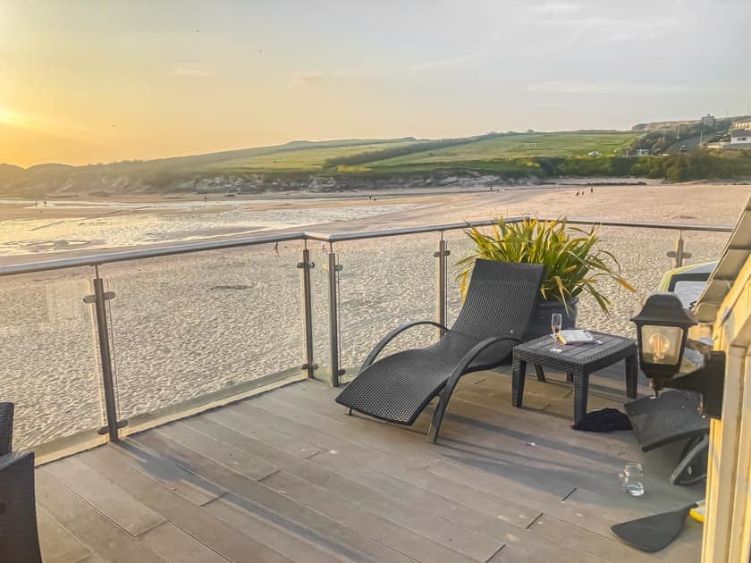 Terrace | Neyth Atlantek - Quarter Deck Apartments, Porth, near Newquay