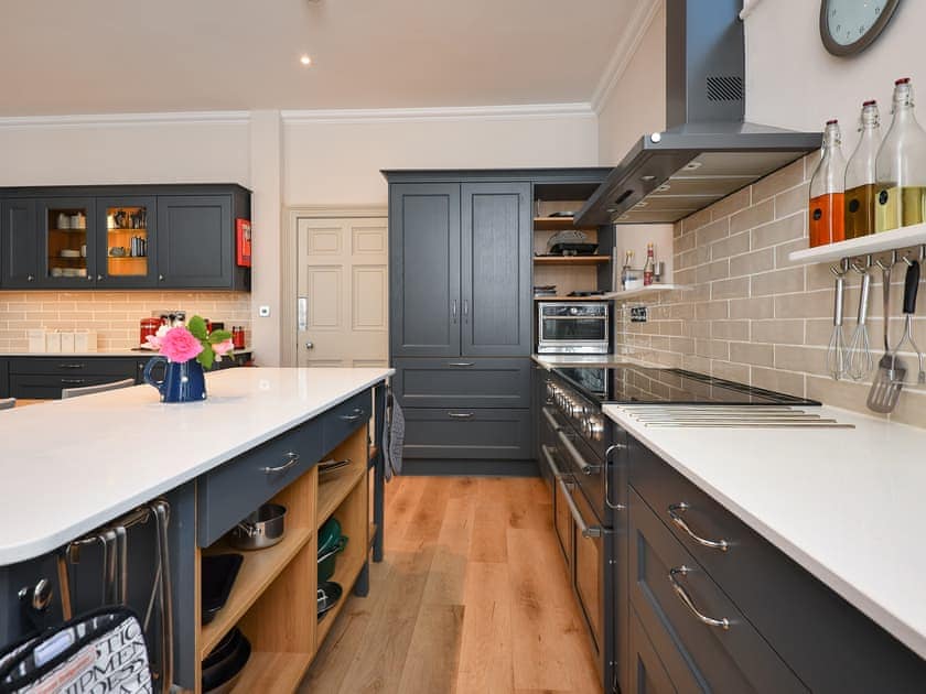 Kitchen/diner | Plas Bodegroes, Pwllheli
