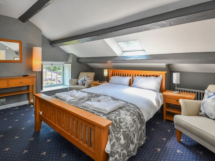 Double bedroom | Plas Bodegroes, Pwllheli