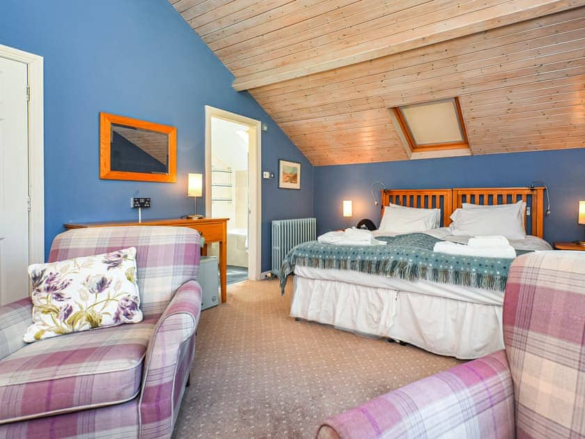 Double bedroom | Plas Bodegroes, Pwllheli