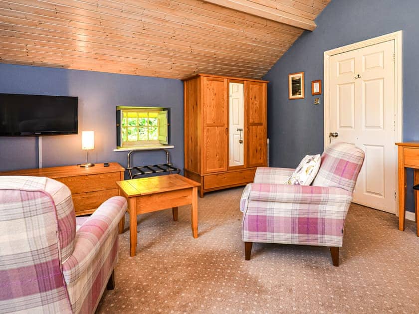 Double bedroom | Plas Bodegroes, Pwllheli