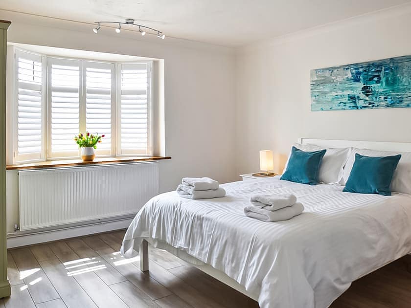King size bedroom  | Pebble Cottage, Middleton-on-Sea, near Bognor Regis