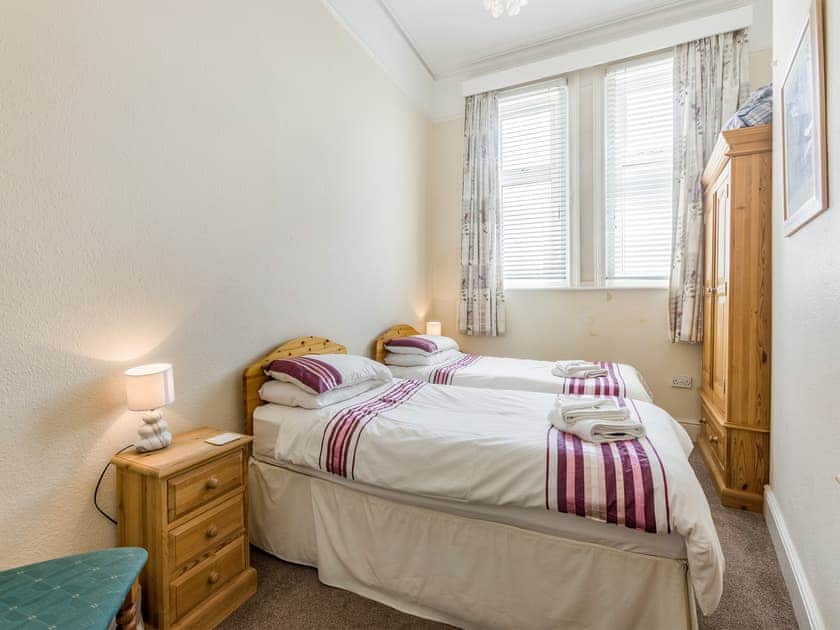 Twin bedroom | Seascape, Exmouth