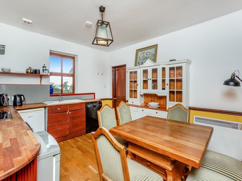 Kitchen/diner | Gardeners Cottage - Torridon Estate, Torridon