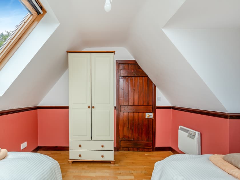 Twin bedroom | Gardeners Cottage - Torridon Estate, Torridon