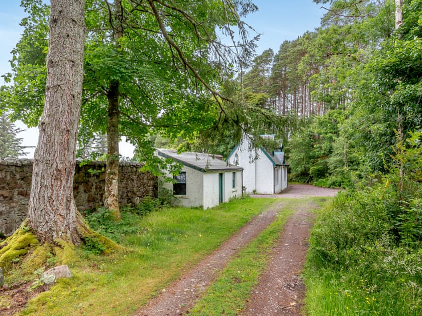 Outdoor area | Gardeners Cottage - Torridon Estate, Torridon