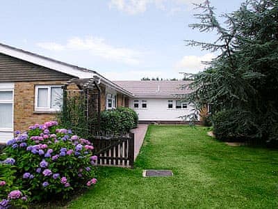 Exterior | Cockerwell, Newchurch, near Sandown