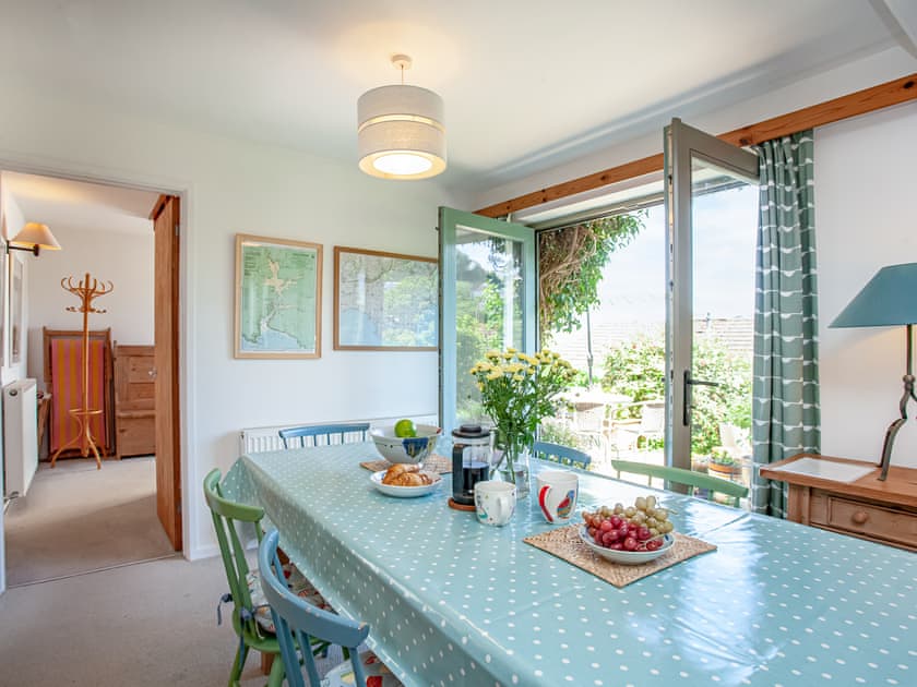 Dining Area | The Cottage, Salcombe