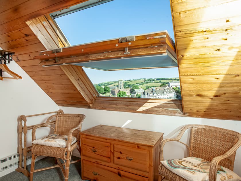 Middle bedroom  | The Cottage, Salcombe