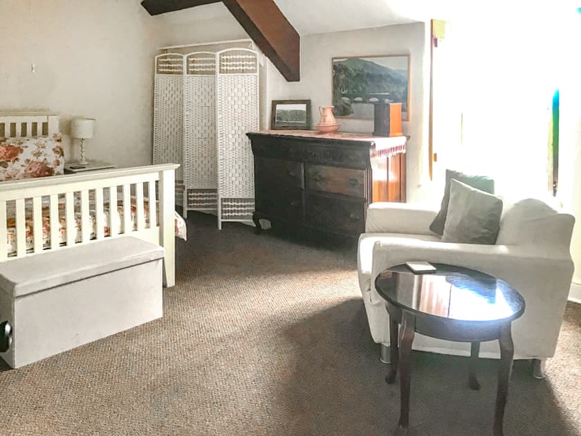 Double bedroom | Bryn Euryn Cottage, Rhos-on-Sea, near Colwyn Bay