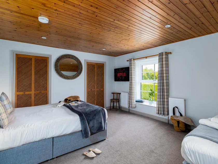 Double bedroom | Yard End - Killerby Old Hall, Cayton, near Scarborough