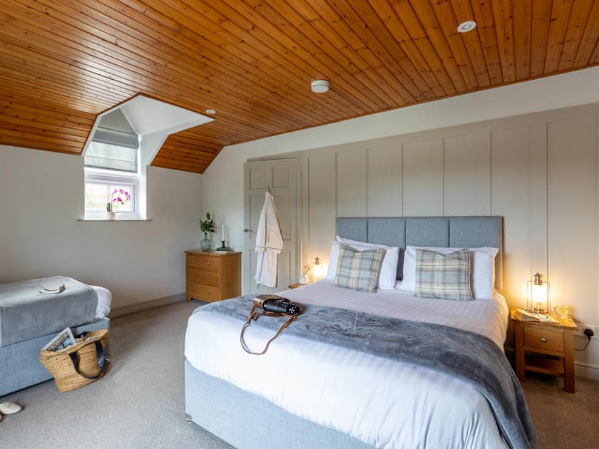 Double bedroom | Yard End - Killerby Old Hall, Cayton, near Scarborough