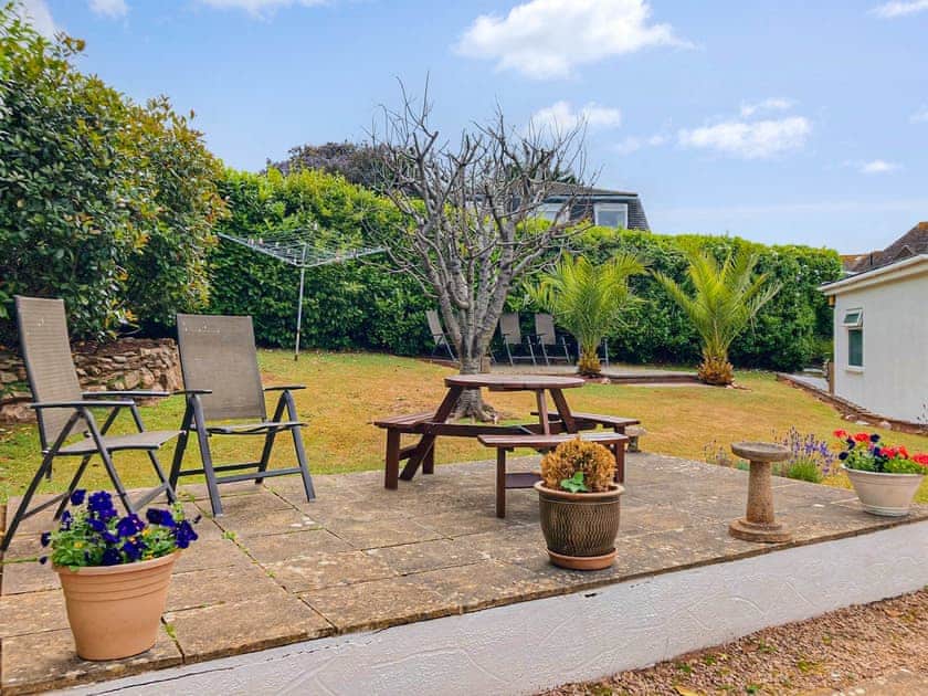 Sitting-out-area | Serenity Sands - Blue Waters Apartments, Goodrington, near Paignton