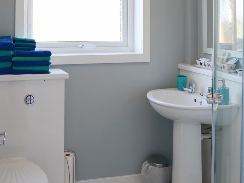 Shower room | Cross Tides, Hilton near Tain