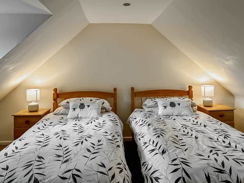 Twin bedroom | Eleven Diabaig Cottage, Diabaig, near Torridon