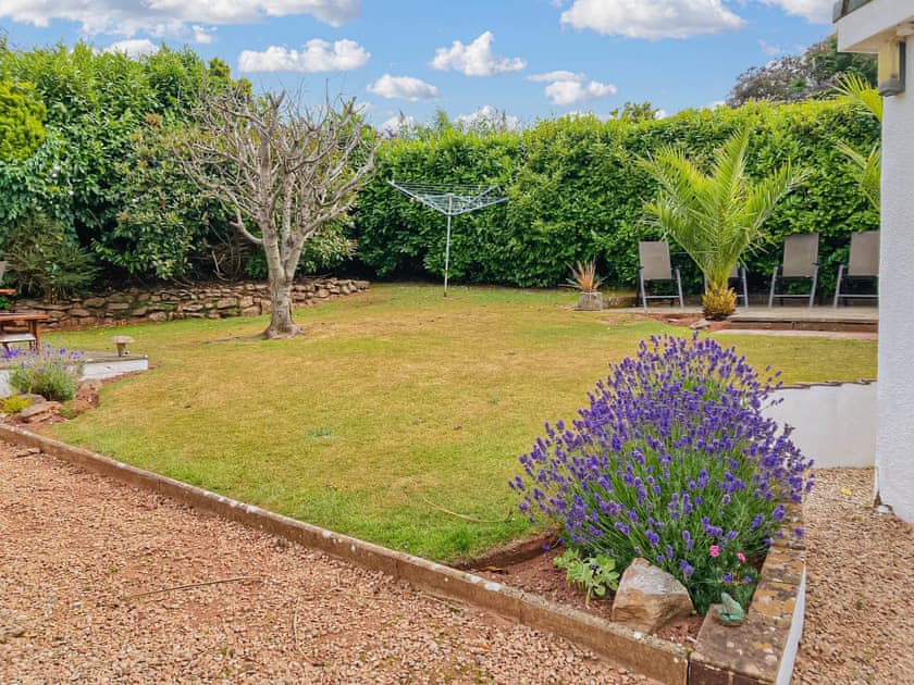 Garden | Blue Waters ApartmentsBeau Rivage, Paignton