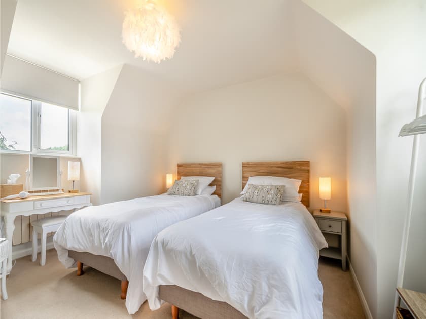 Twin bedroom | The Mill Lodge, Malmesbury