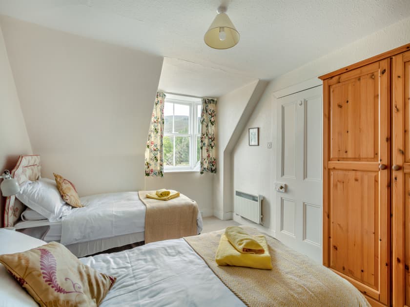 Double bedroom | Meall Darroch, Braemar