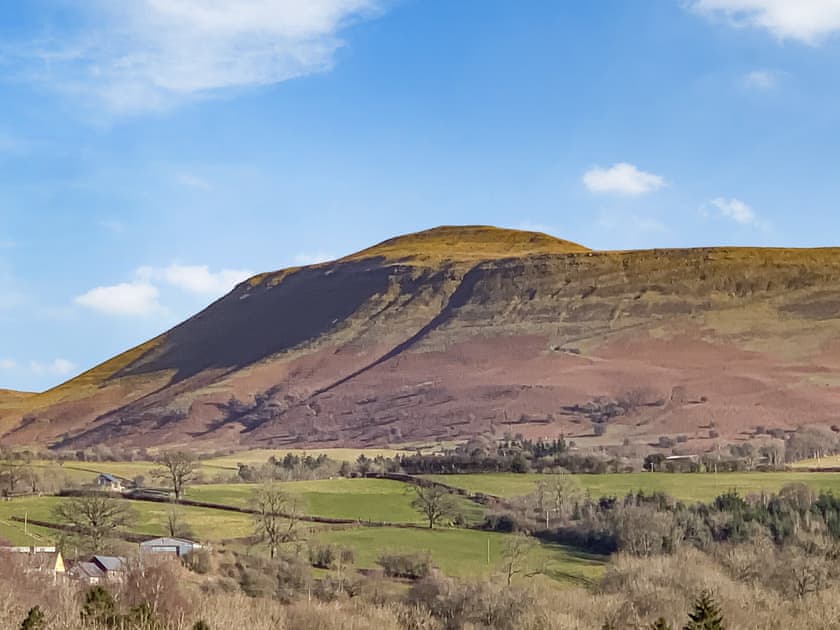 Surrounding area | Angel Cottage, Brecon
