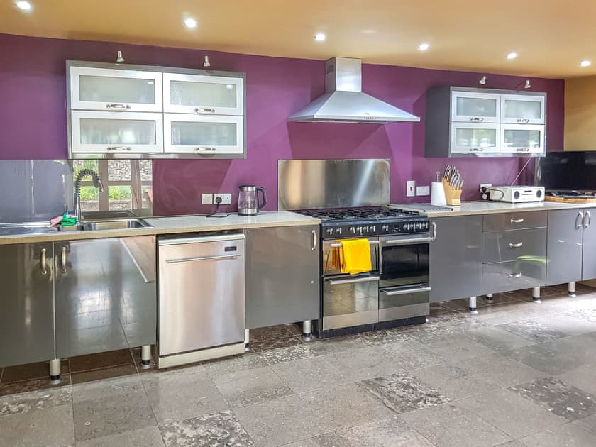 Kitchen | Coach House, Ashford-in-the-Water, near Bakewell