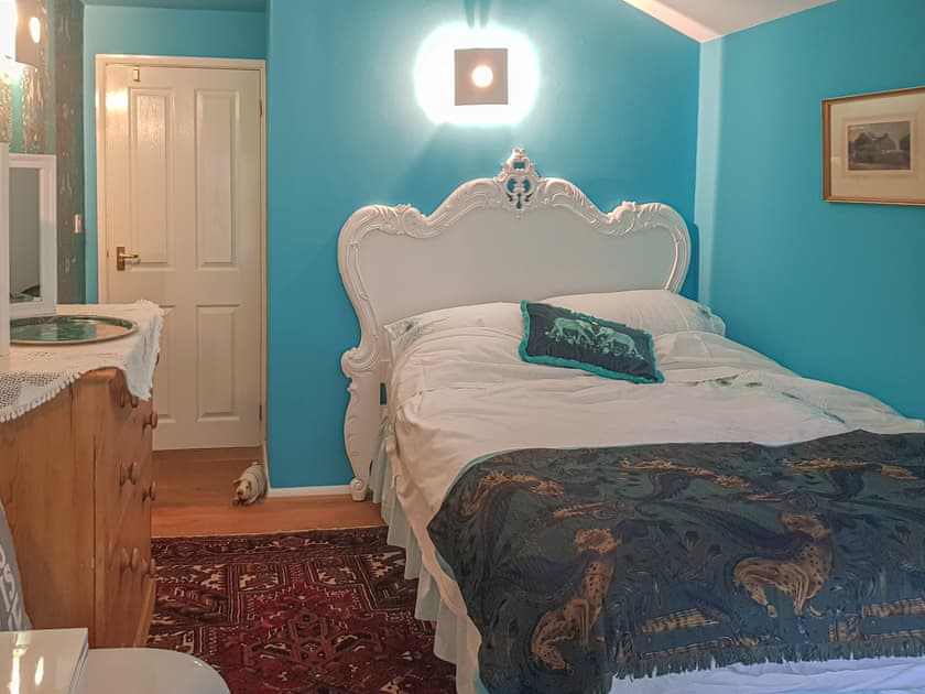 Double bedroom | Coach House, Ashford-in-the-Water, near Bakewell