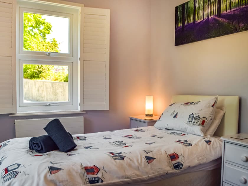 Single bedroom | Seaview Cottage - Amroth Cottages, Amroth, near Saundersfoot