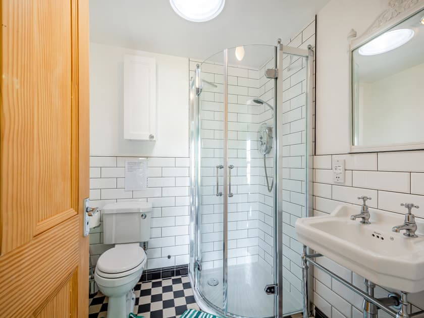 Bathroom | Springvale, Cardross, near Dumbarton