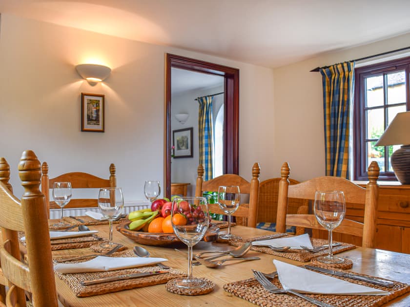Dining Area | Honeysuckle Cottage, Mickleton