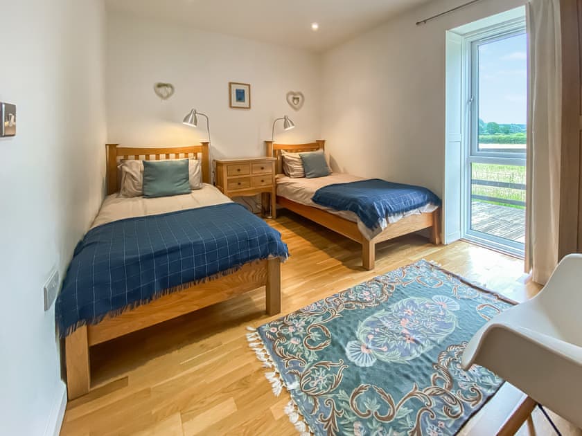 Twin bedroom | Yew Tree Barn, Near Usk
