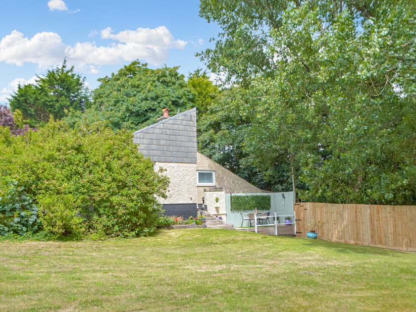 Garden | Mutton Hill Cottage, Pembroke