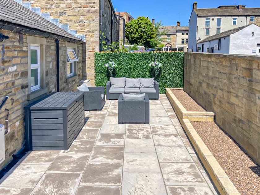 Patio | Autumn Rose Cottage, Skipton