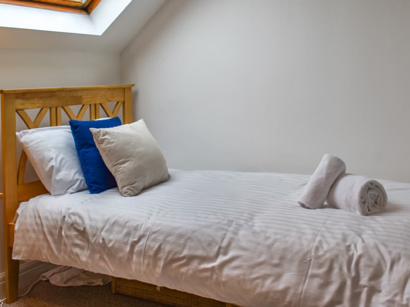 Single bedroom | Trethvor, Perranporth