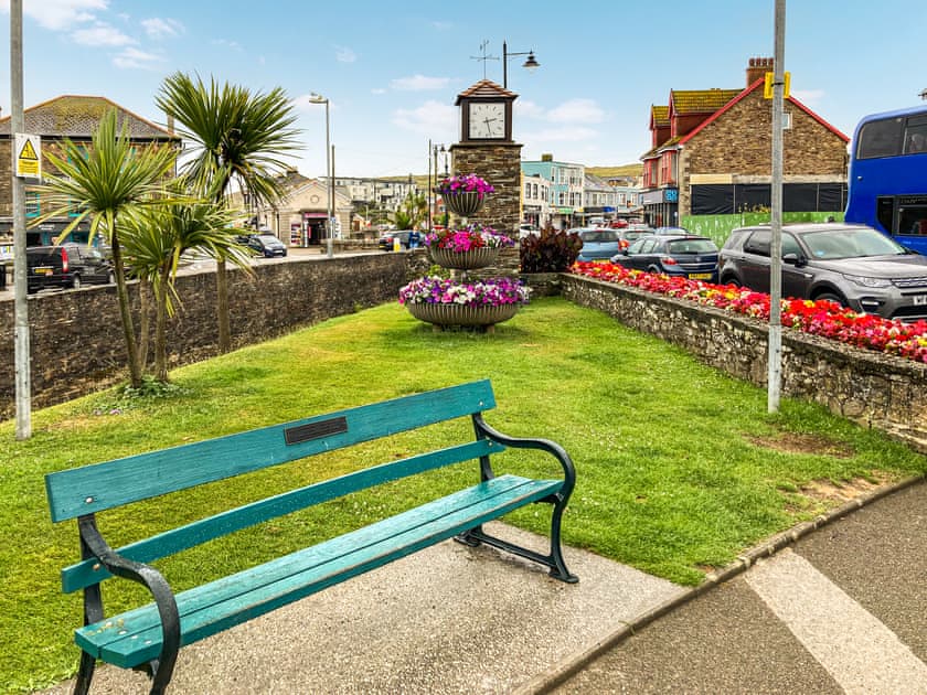 Surrounding area | Trethvor, Perranporth