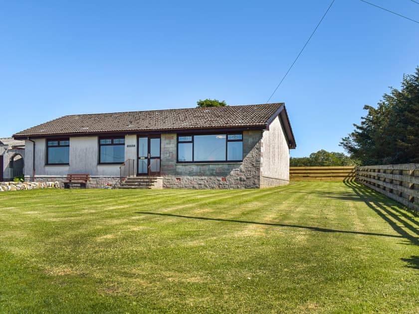 Garden | Lowesmuir Cottage, New Cumnock