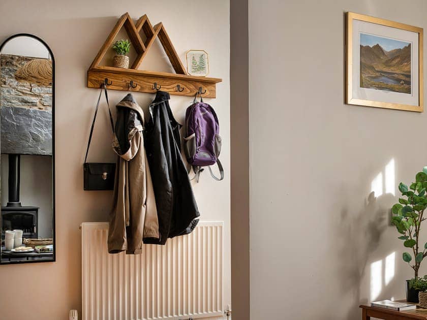 Hallway | Bwthyn Llechi (Slate Cottage), Blaenau Ffestiniog