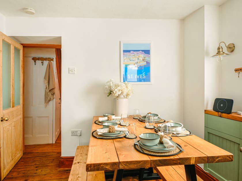 Kitchen/diner | Scallop Cottage, Porthleven