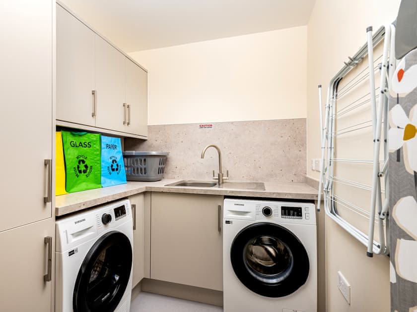 Utility room | Selkirk Lodge - Homelands, Lundin Links