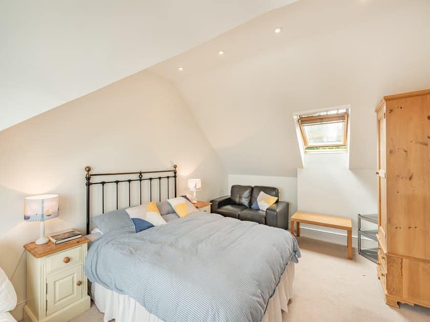 Double bedroom | The Cottage, St Margarets Bay, Dover
