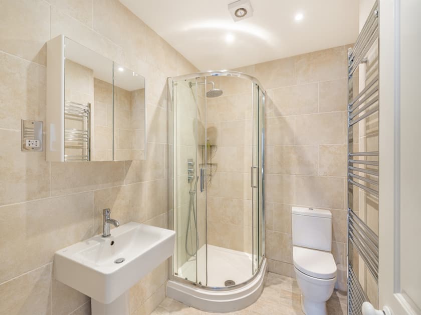 Bathroom | The Cottage, St Margarets Bay, Dover