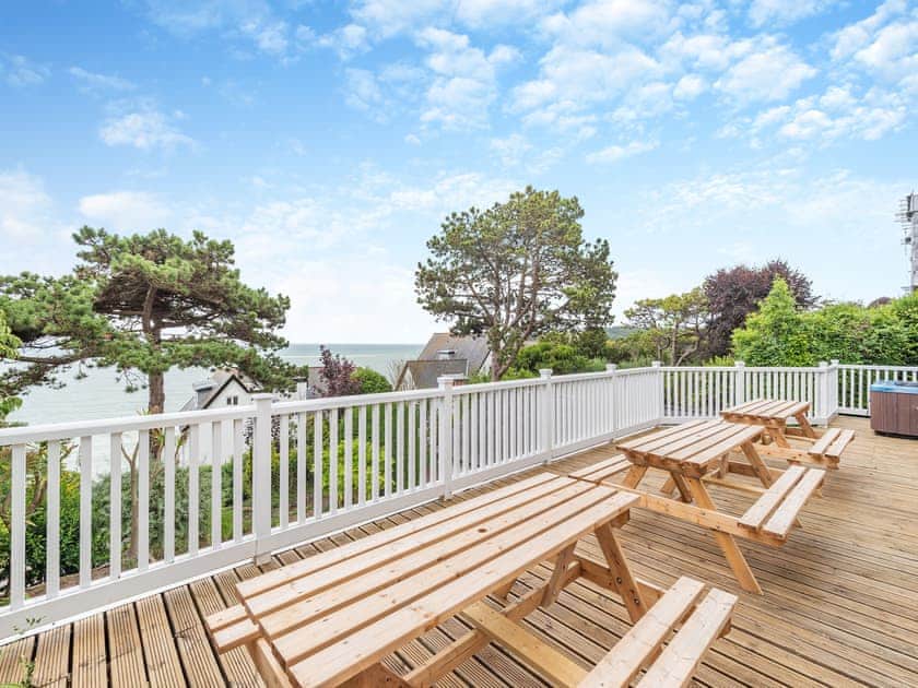 Sitting-out-area | The Cottage, St Margarets Bay, Dover