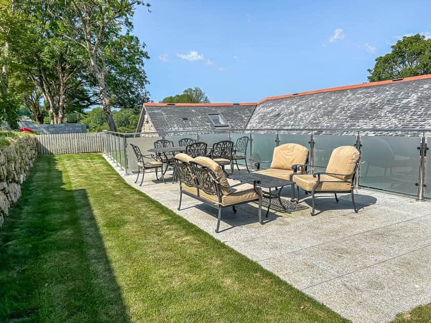 Sitting-out-area | Lower Stables - Lower Trembath, Buryas Bridge, near Penzance