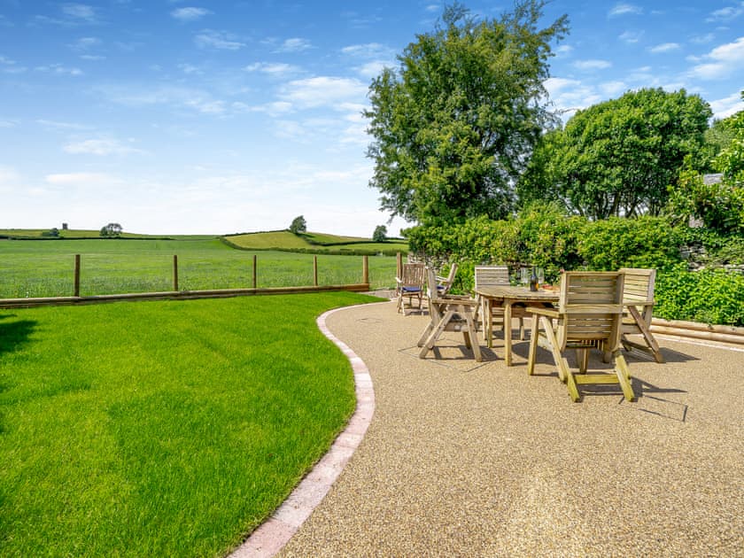 Garden | Rose Garden Cottage, Ackenthwaite, near Arnside