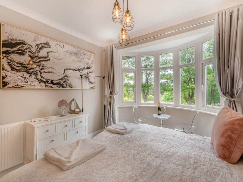 Twin bedroom | Seashells Peasholm, Scarborough