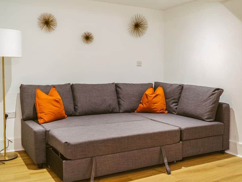 Living area | Apartment 2 - York Riverside Apartments, York